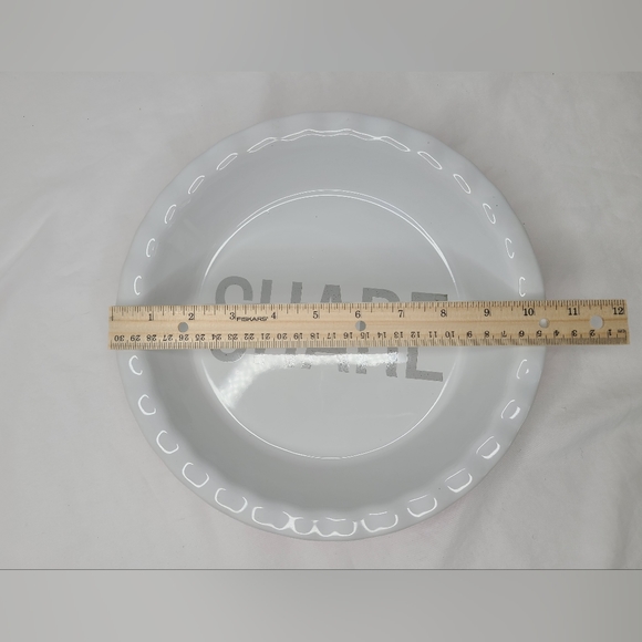 Red And White Polka Dot Pie/Quiche Serving Dish Plate - Picture 5 of 5